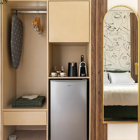 Apartment Phalerus *