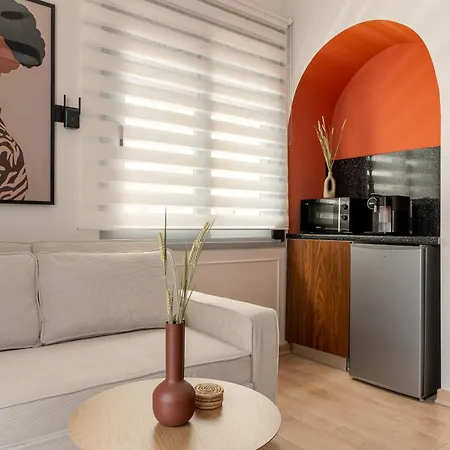 Phalerus Apartment